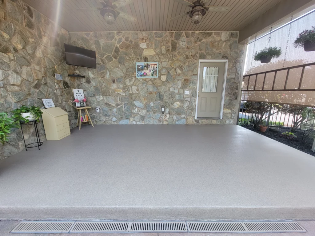 Dillsburg, Pa Epoxy Biscuit Quartz Patio