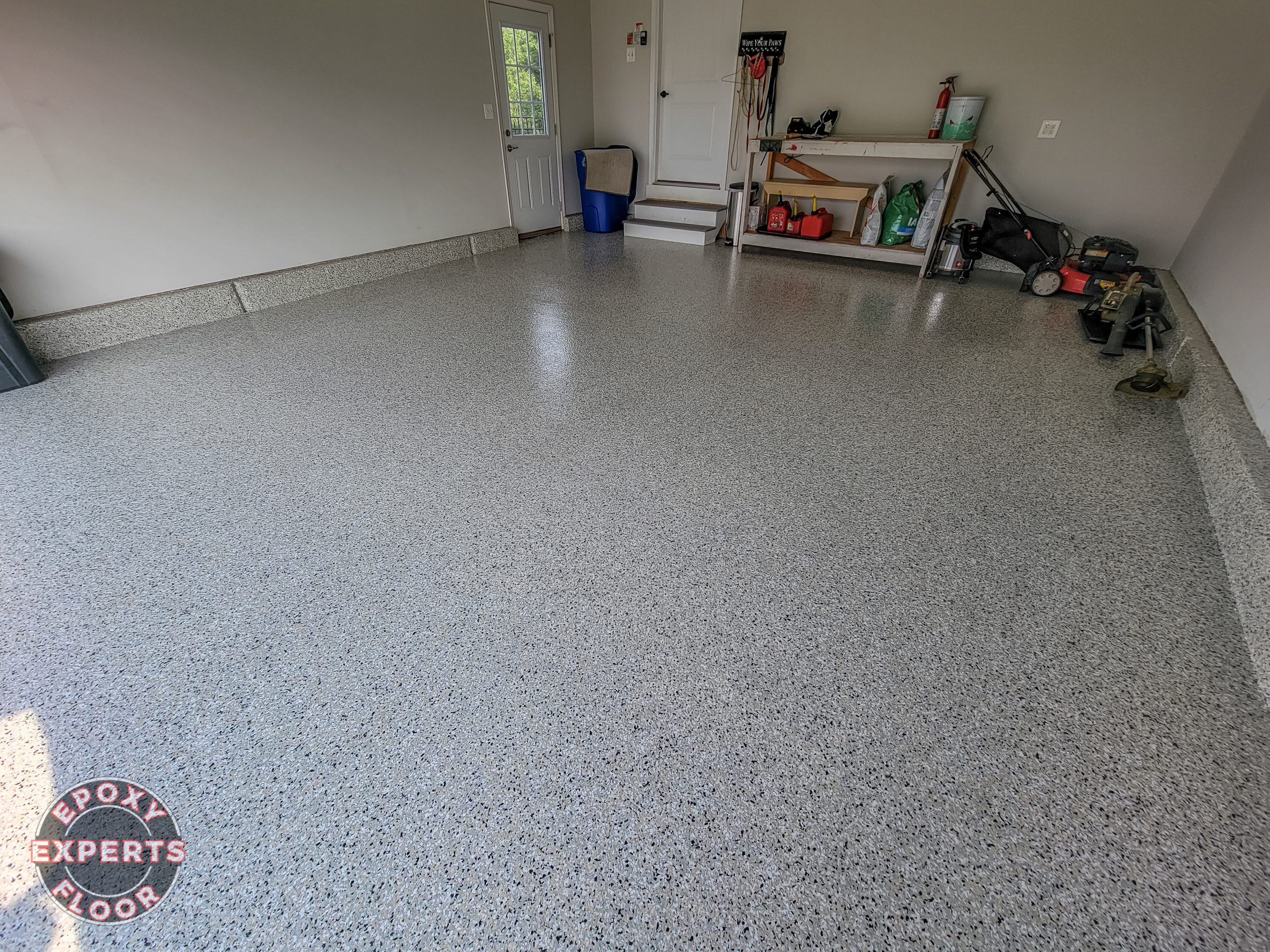 Harrisburg, Pa Epoxy Cabin Fever Flake Garage Floor