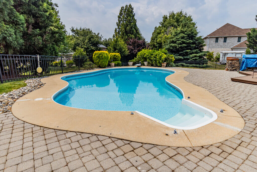 York PA Epoxy FlexRubber Pool Deck Patio