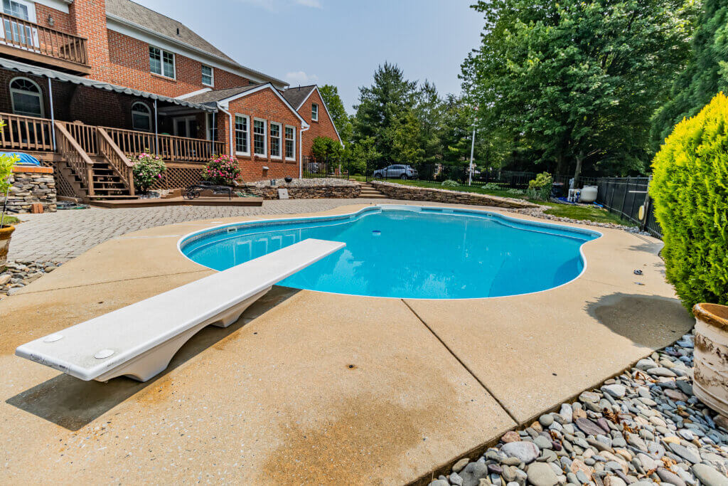 York PA Epoxy FlexRubber Pool Deck Patio